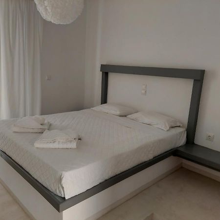 Appartamento Golden Star Praxitelous Agia Marina  Esterno foto