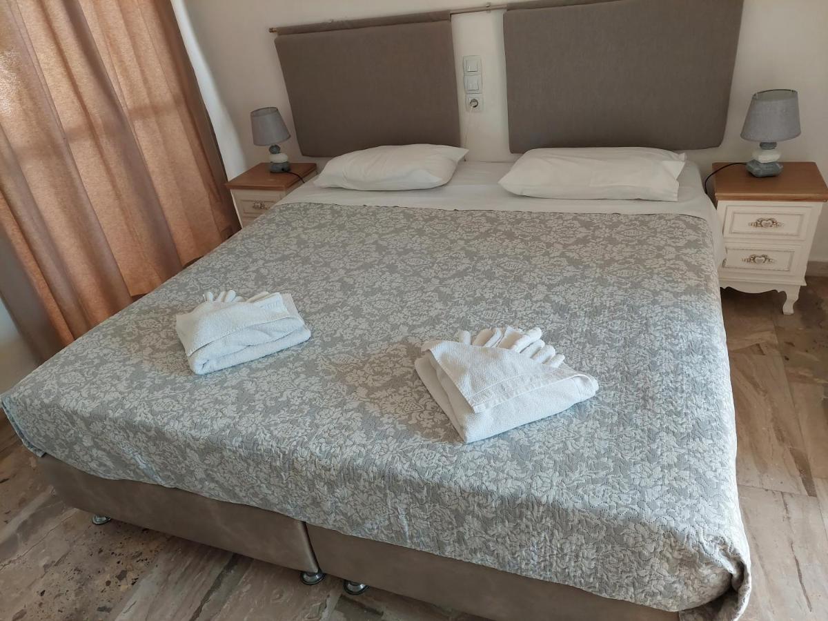 Appartamento Golden Star Praxitelous Agia Marina  Esterno foto