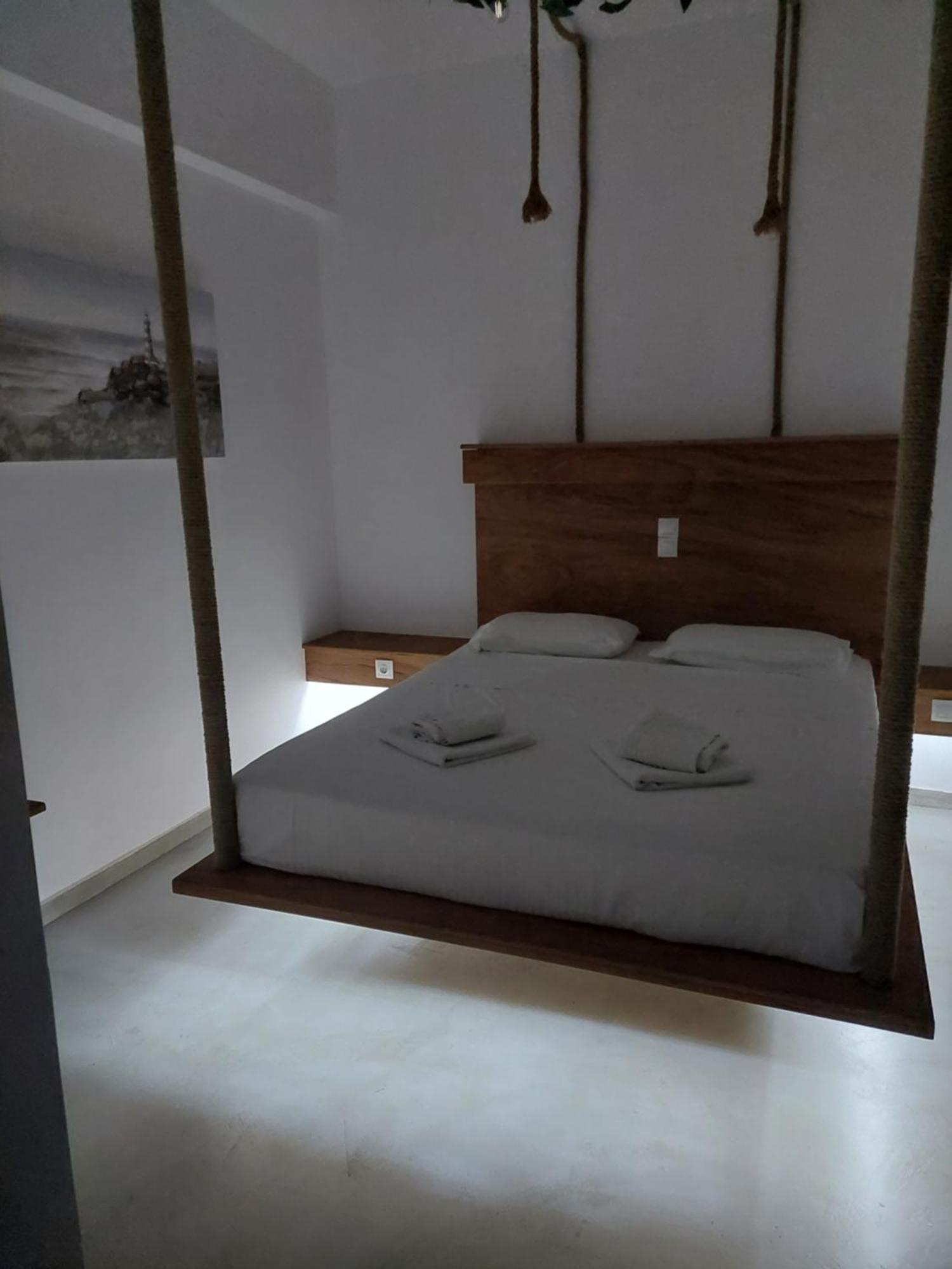 Appartamento Golden Star Praxitelous Agia Marina  Esterno foto
